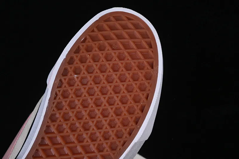 All categories Vans series Vans Low Vans Knu Skool Vans low-top casual skateboard shoes VN0009SY398